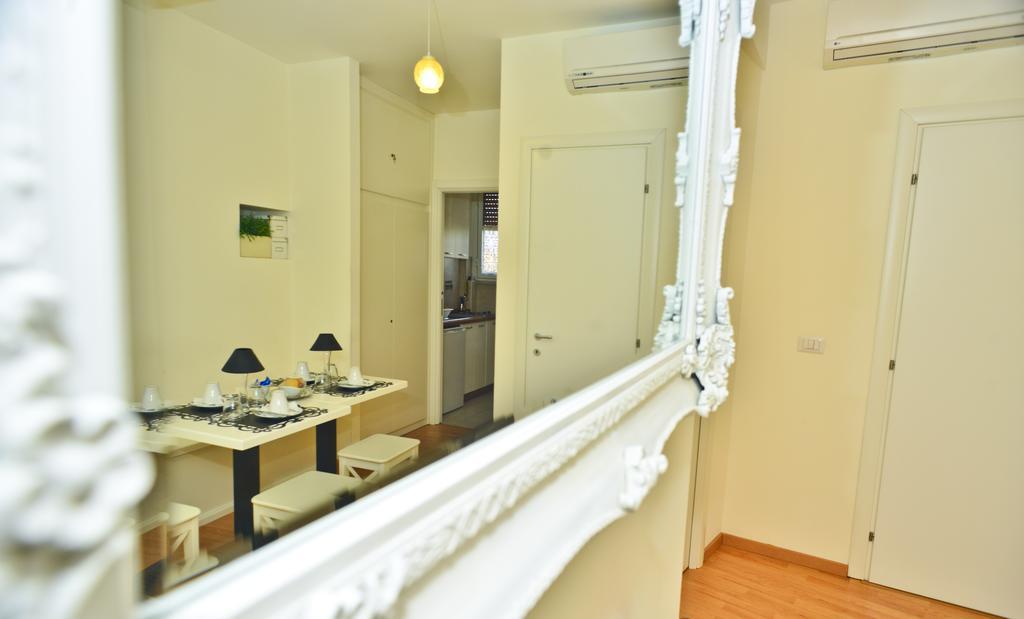 Apartamento Vieniaroma Exterior foto