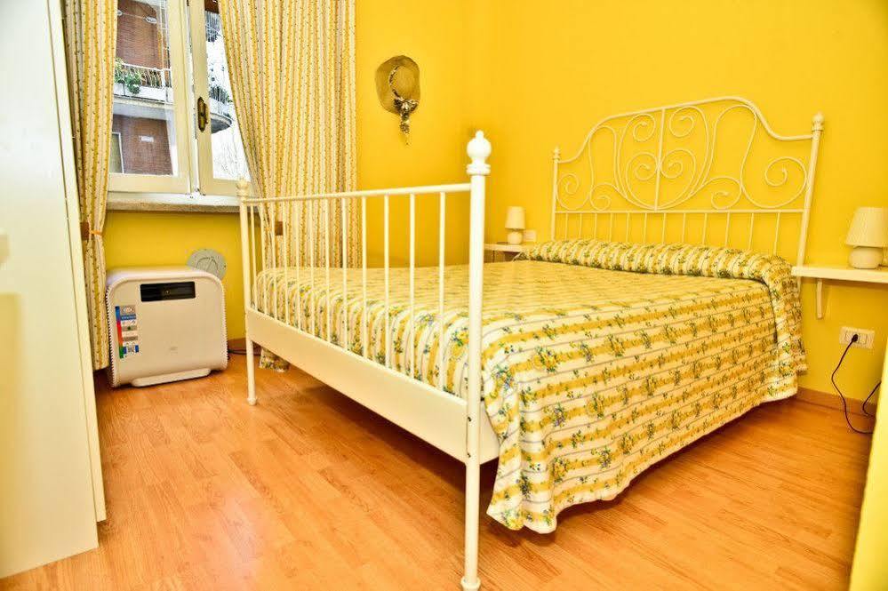 Apartamento Vieniaroma Exterior foto
