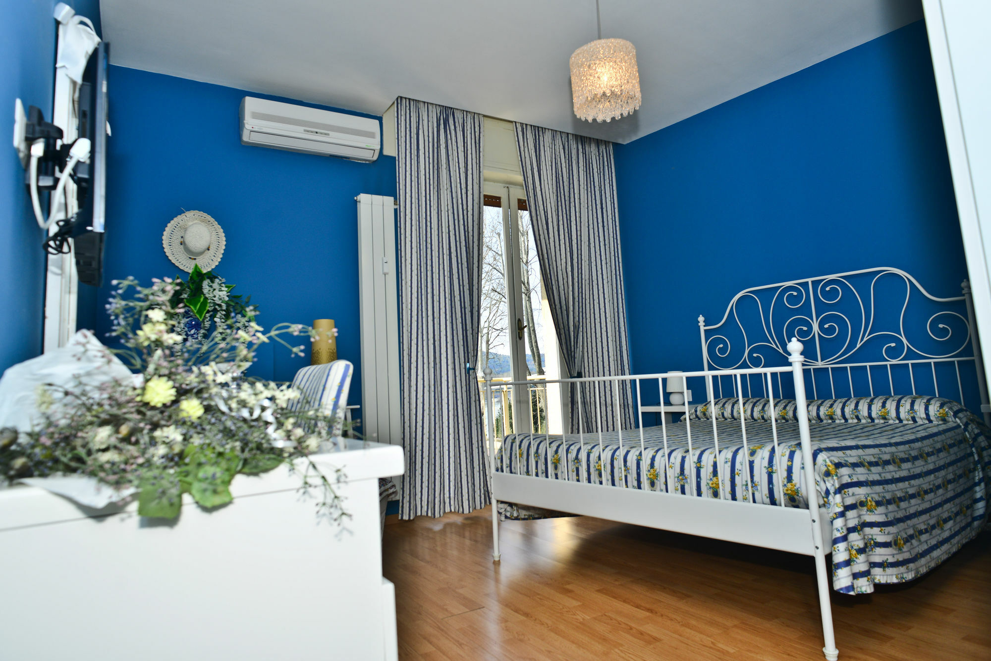 Apartamento Vieniaroma Exterior foto